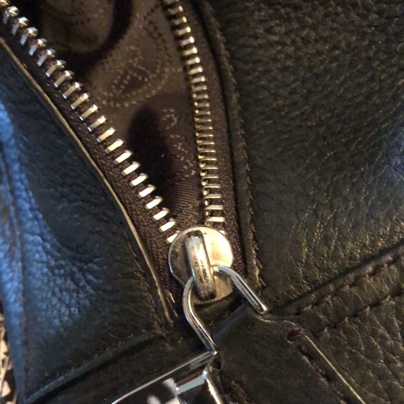 🌹Michael Kors Pebbled soft leather removable chain link shoulder bag / clutch - Picture 7 of 14